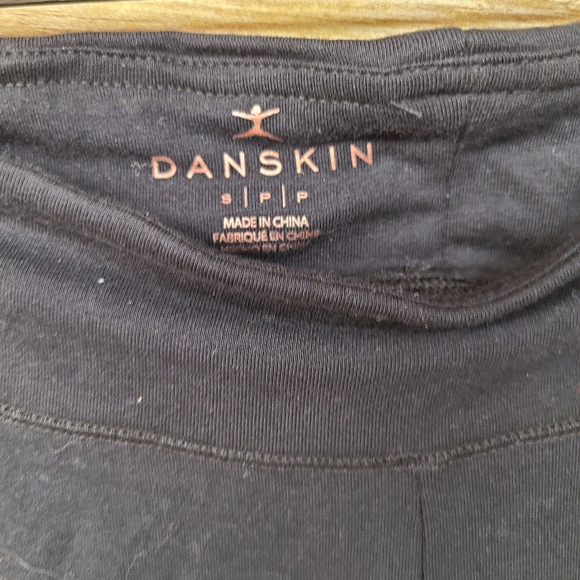 Danskin Now, Fitted Athletic Pants Leggings S Bla - Picture 3 of 5